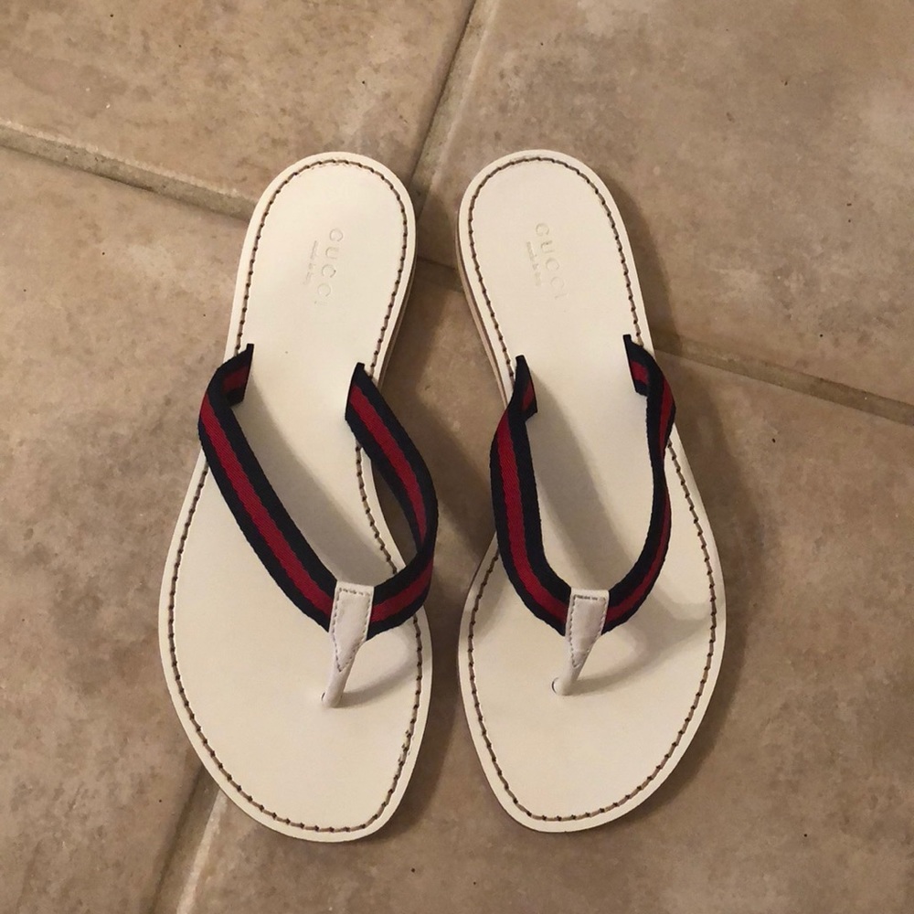 Gucci Flip Flops Size 7